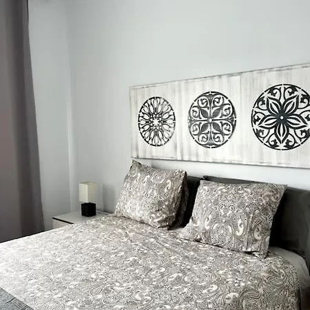 Lovely Sanmar, Heated Pool, Private Gymnasium Vila *