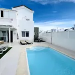 Lovely Sanmar, Heated Pool, Private Gymnasium וילה *