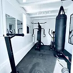 Lovely Sanmar, Heated Pool, Private Gymnasium Villa *