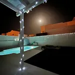 Lovely Sanmar, Heated Pool, Private Gymnasium פלאיה בלנקה