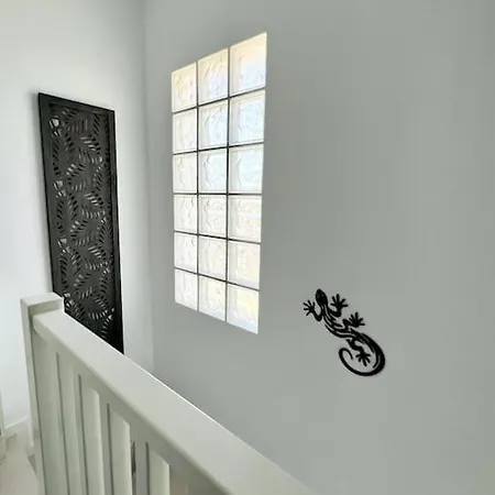 Villa Lovely Sanmar, Heated Pool, Private Gymnasium Playa Blanca (Lanzarote)