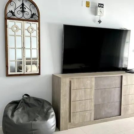 Lovely Sanmar, Heated Pool, Private Gymnasium *