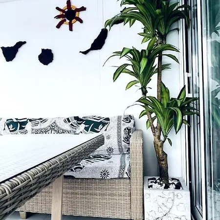 Lovely Sanmar, Heated Pool, Private Gymnasium Playa Blanca (Lanzarote)