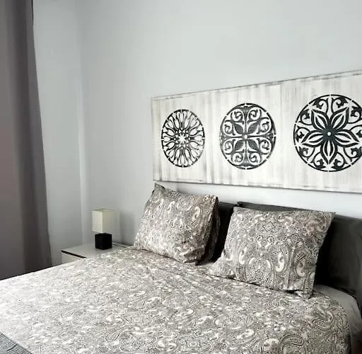 Lovely Sanmar, Heated Pool, Private Gymnasium فيلة *