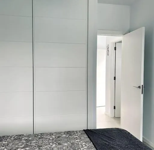 فيلة Lovely Sanmar, Heated Pool, Private Gymnasium *